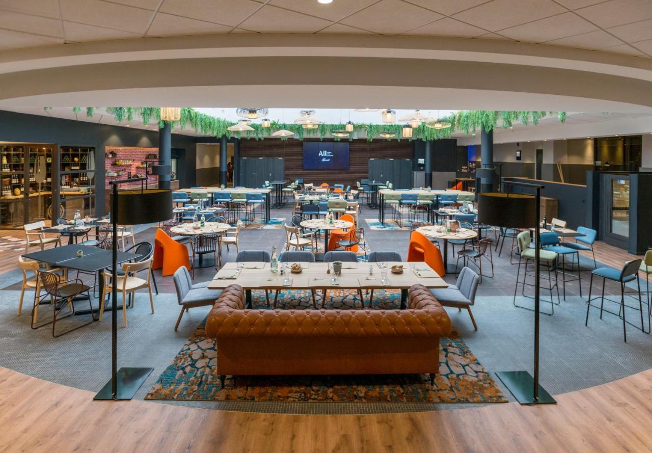 Mercure Centre Compans Hotel 4*