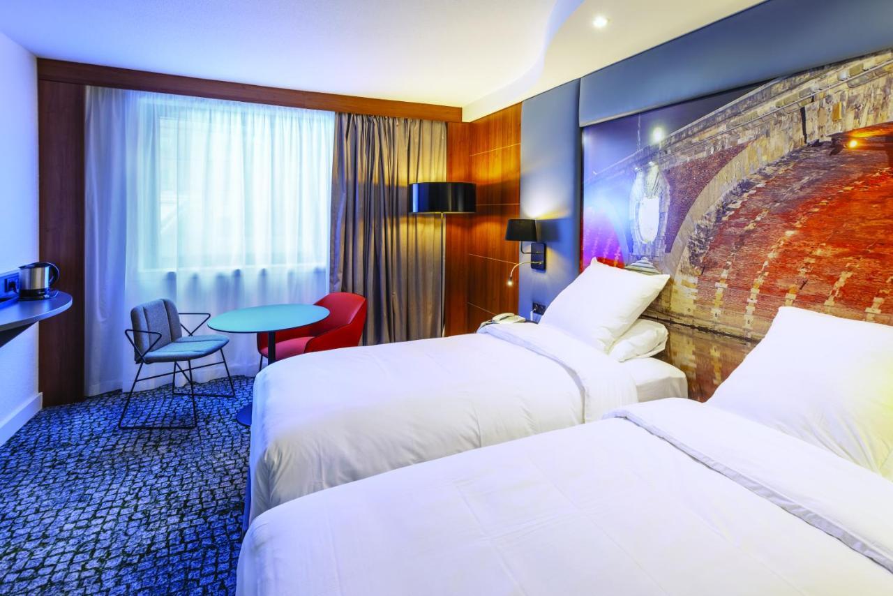 Mercure Centre Compans Hotel 4*