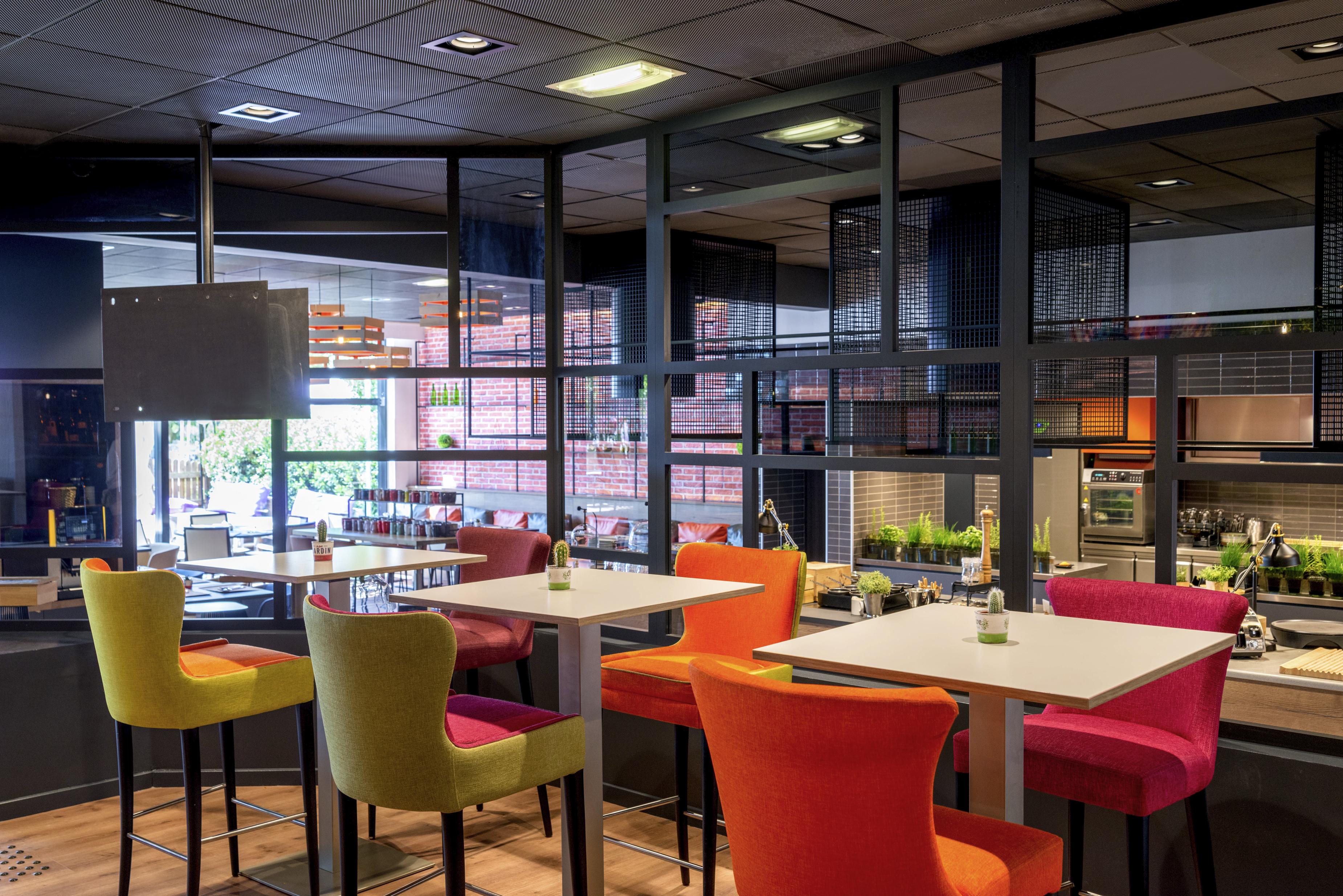 Mercure Centre Compans