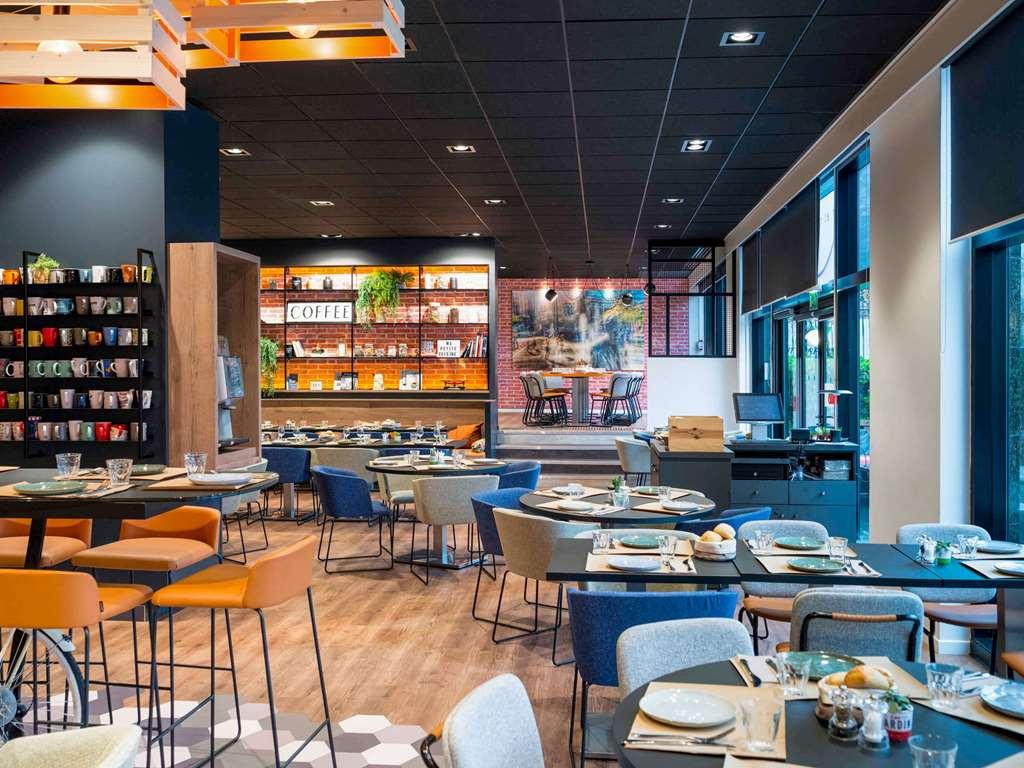 Mercure Centre Compans Hotel 4*