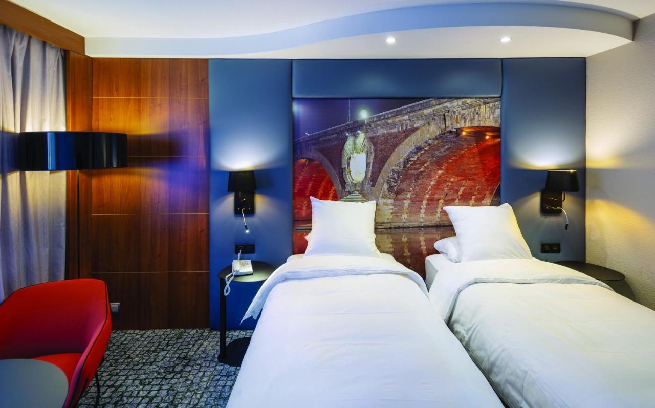 Mercure Centre Compans Hotel 4*